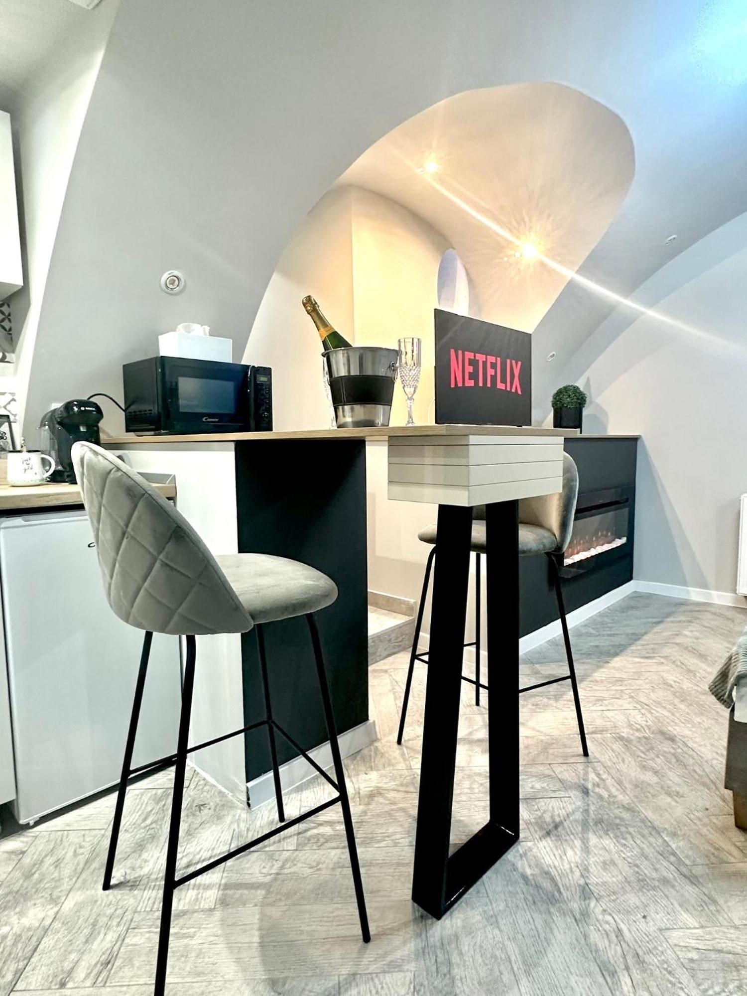 Stay Inn Central Brasov Apartments Экстерьер фото